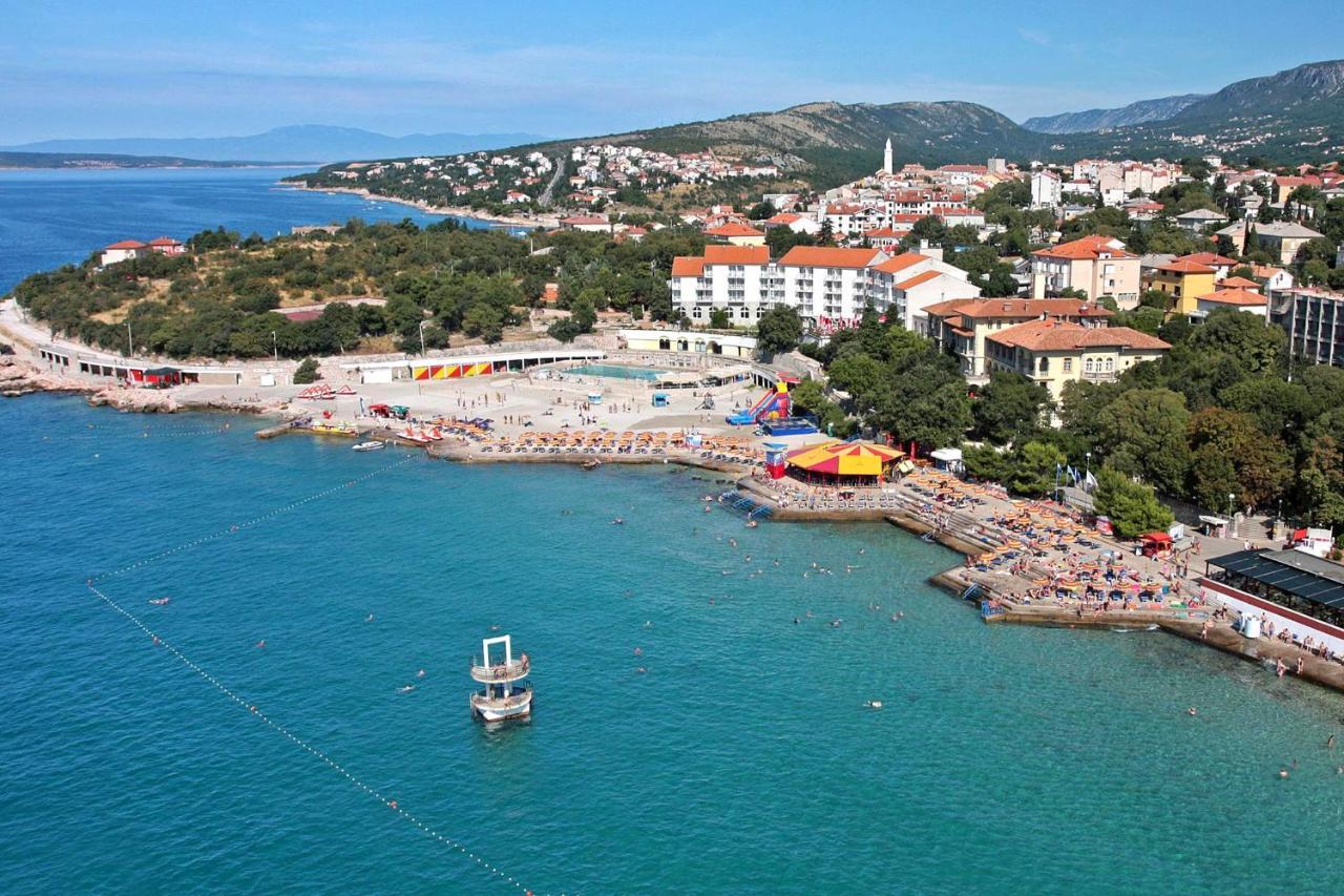 Holiday House With A Parking Space Novi Vinodolski - 17533 ภายนอก รูปภาพ